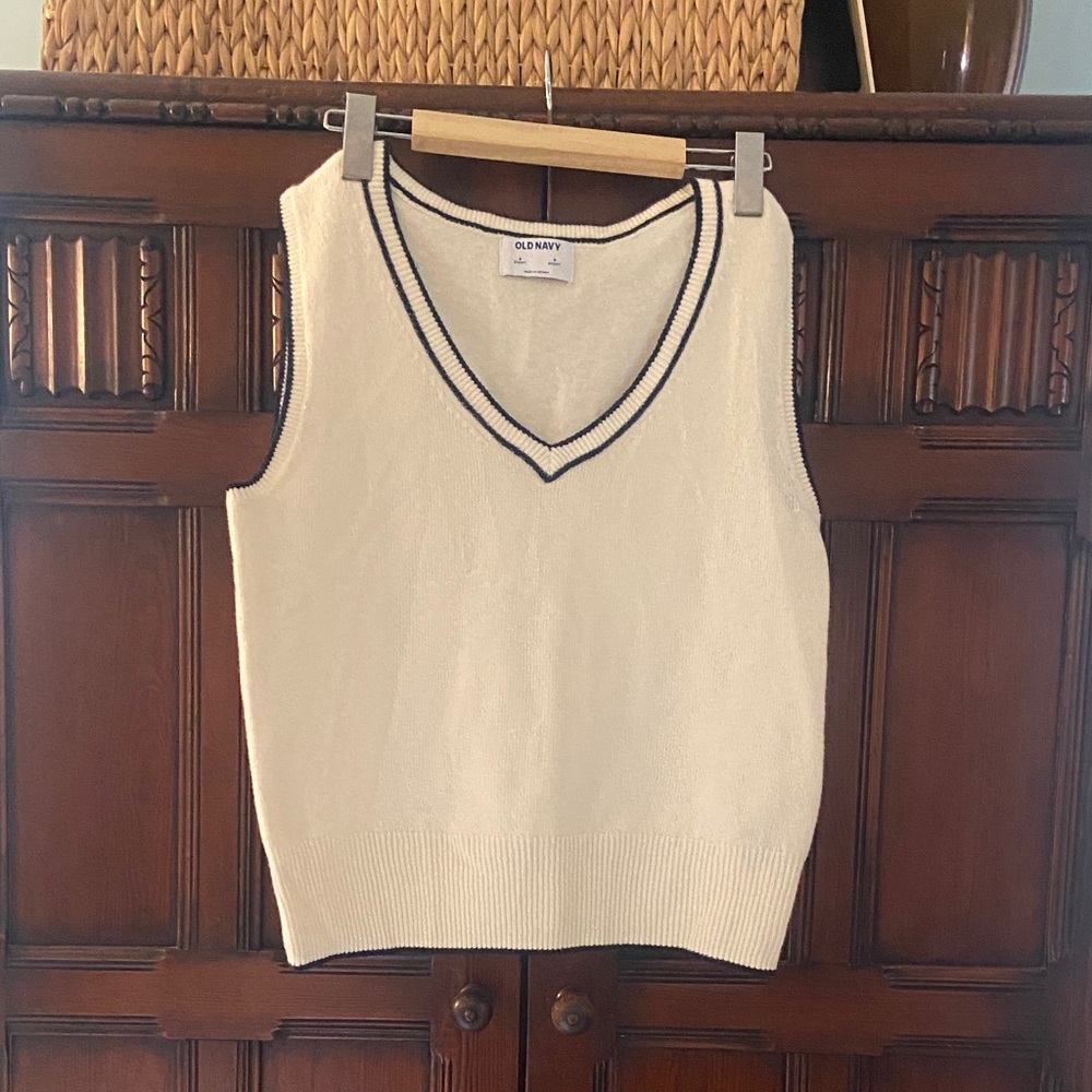 Old Navy cream and navy vest